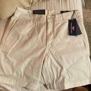BNWT Vineyard Vines Khaki Shorts